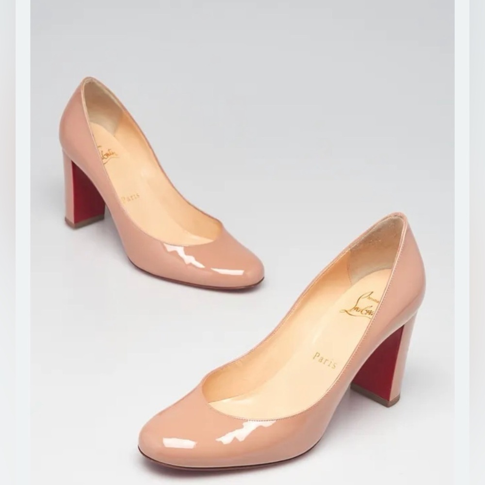 Christian Louboutin Lady Gena 85 Patent Leather Pumps
Size: 8.5 | US8.5, IT38.5